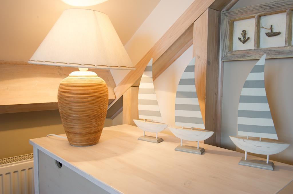 Villa Tremail - La Plage Au Pied De Votre Chambre วีเมอเรอ ภายนอก รูปภาพ