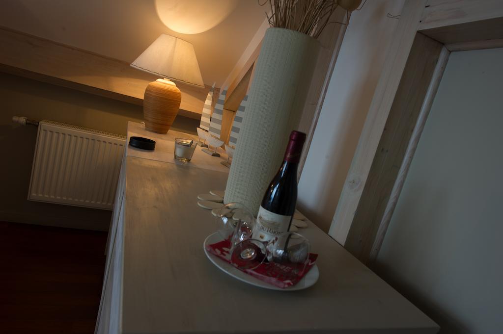 Villa Tremail - La Plage Au Pied De Votre Chambre วีเมอเรอ ภายนอก รูปภาพ