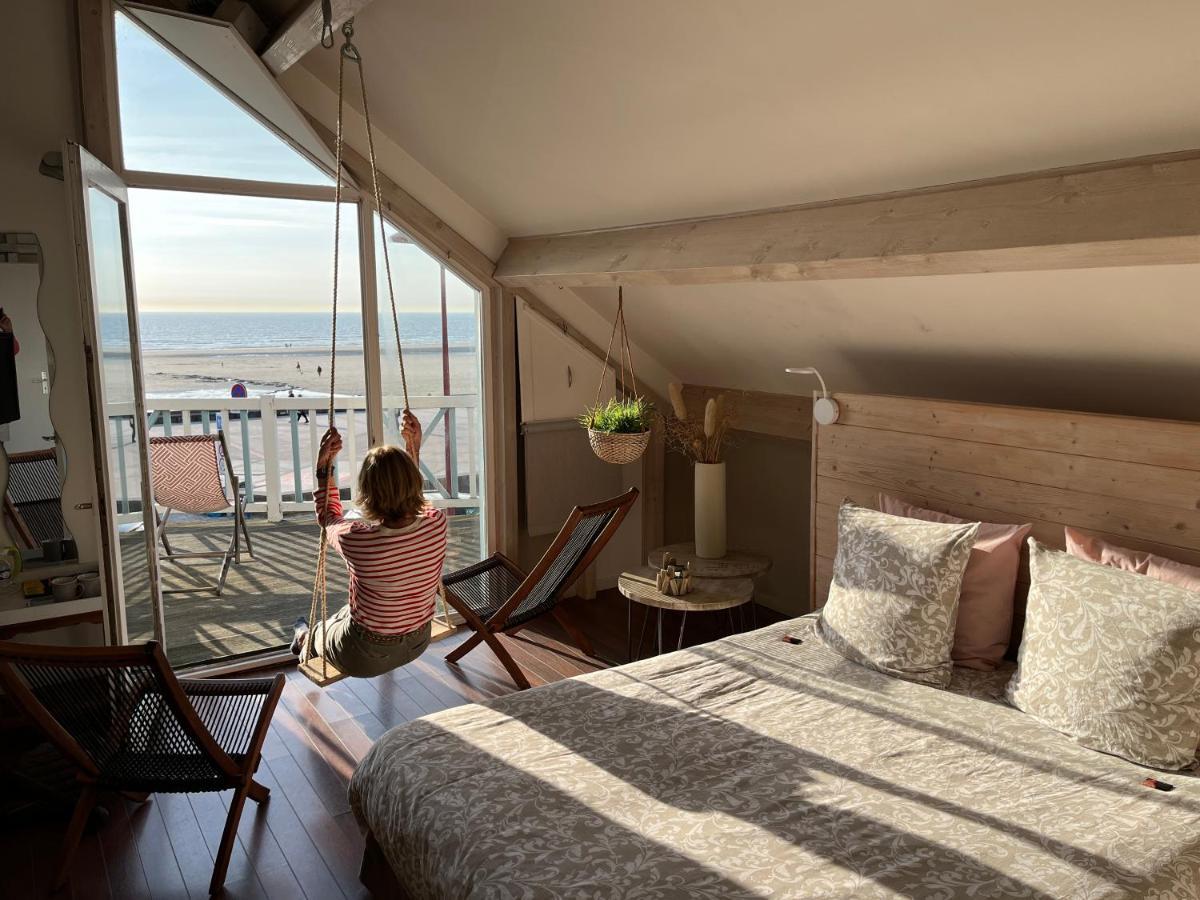 Villa Tremail - La Plage Au Pied De Votre Chambre วีเมอเรอ ภายนอก รูปภาพ